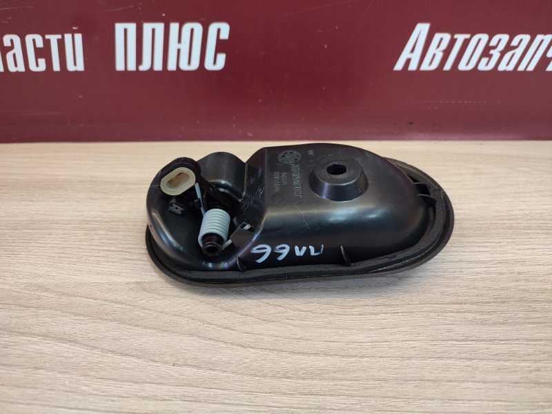 Внутренняя  ручка двери