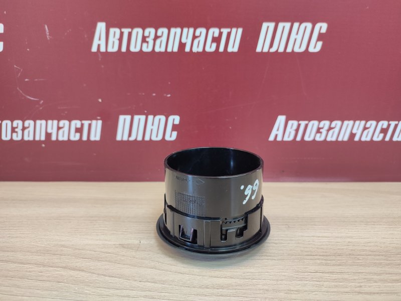 Воздушный дефлектор салона