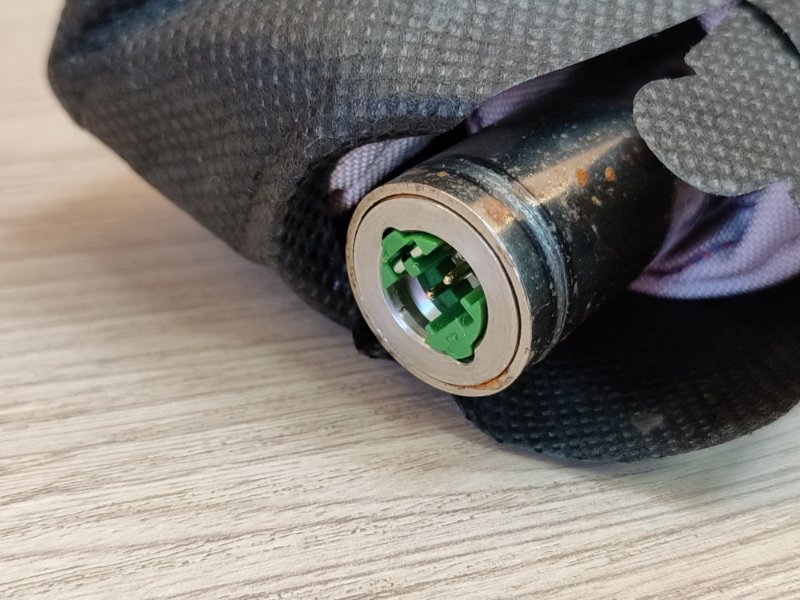 Подушка безопасности в сиденье