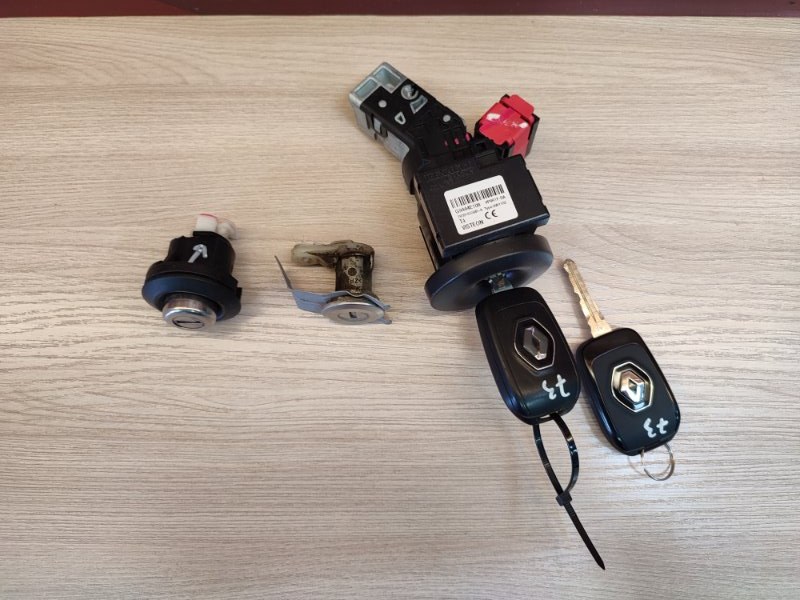 Комплект замков