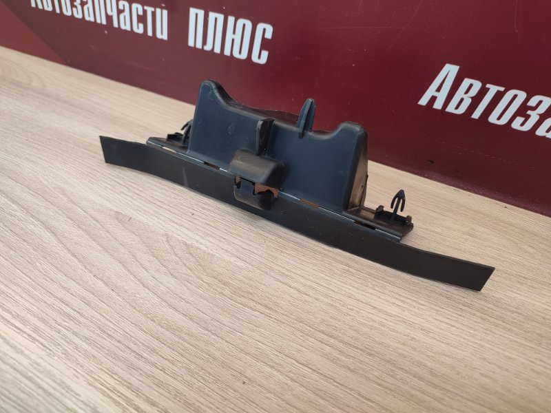 Дефлектор радиатора