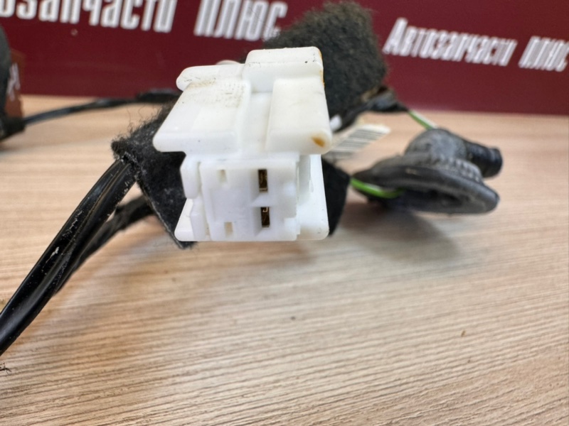 Проводка      двери