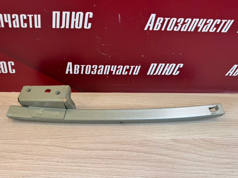 Направляющая стекла     двери