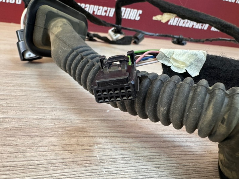 Проводка      двери