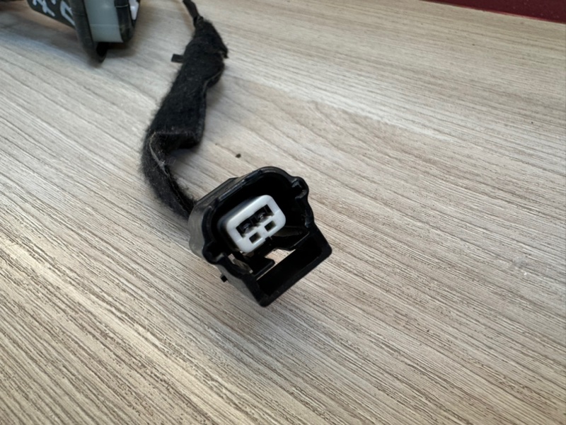 Проводка      двери