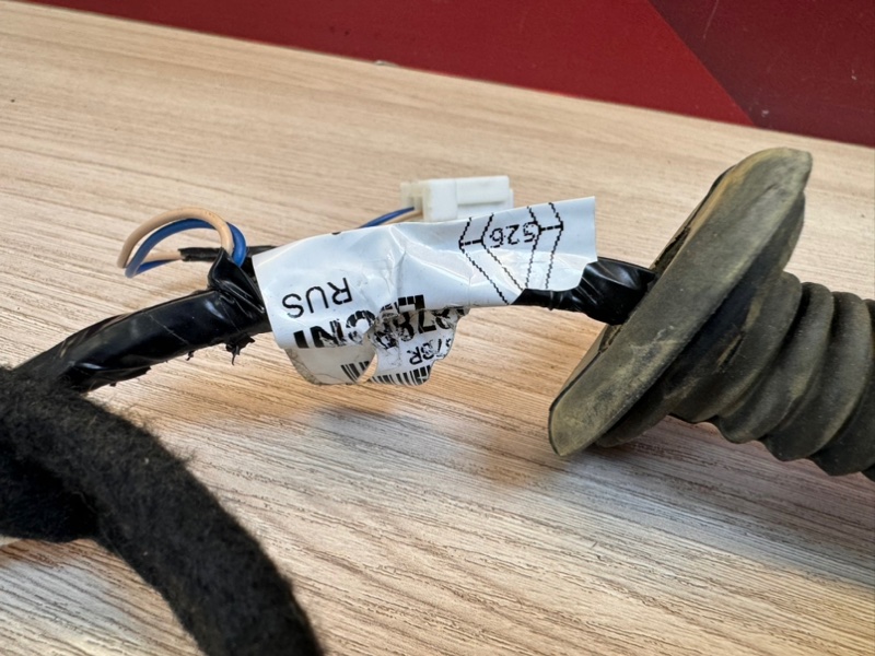 Проводка      двери