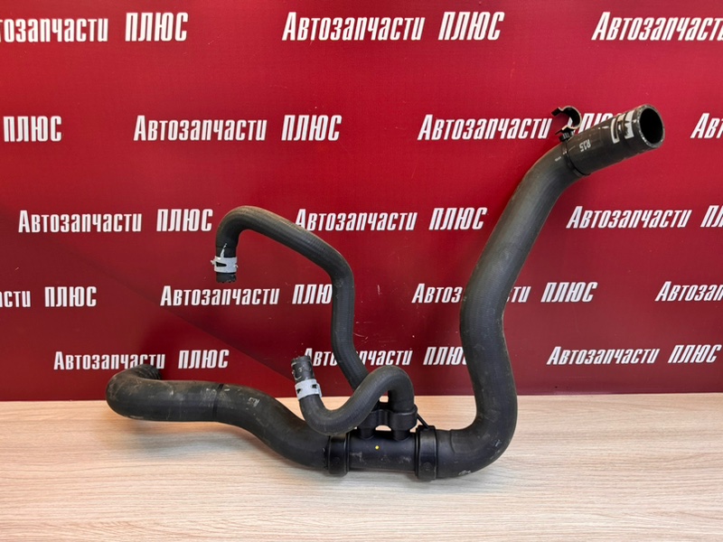 Патрубок радиатора