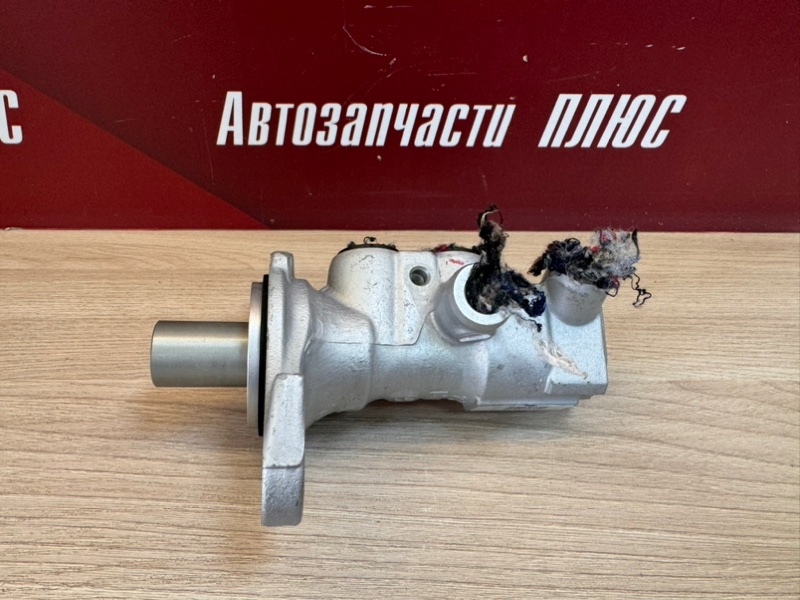 Главный тормозной цилиндр