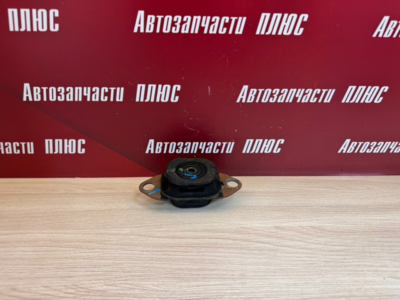 Опора двигателя