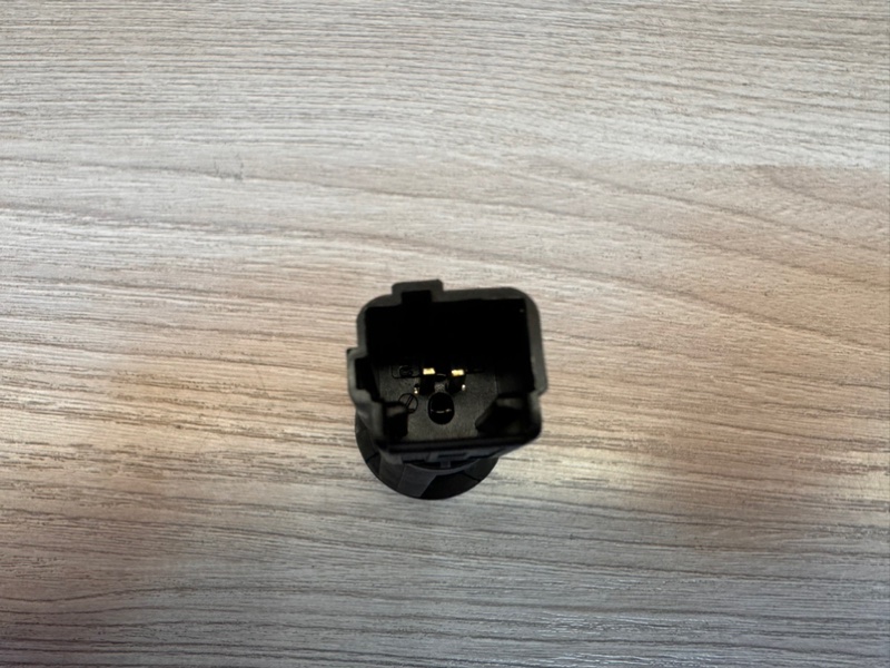 Концевик двери багажника