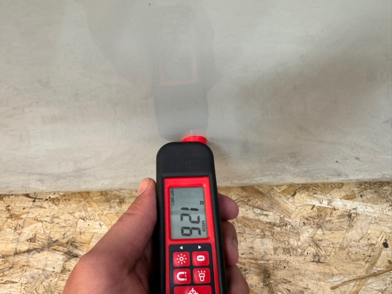 Дверь боковая