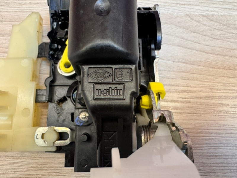 Замок      двери