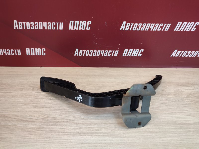 Педаль газа