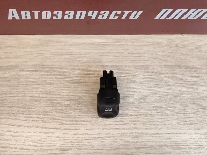 Кнопка стеклоподъемника