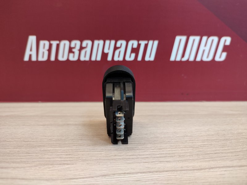 Кнопка стеклоподъемника