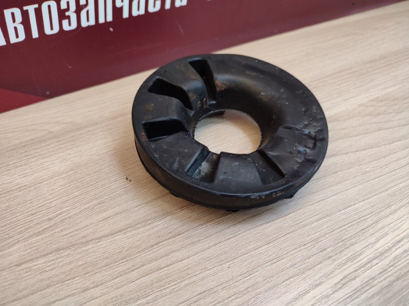 Верхняя опора    пружины