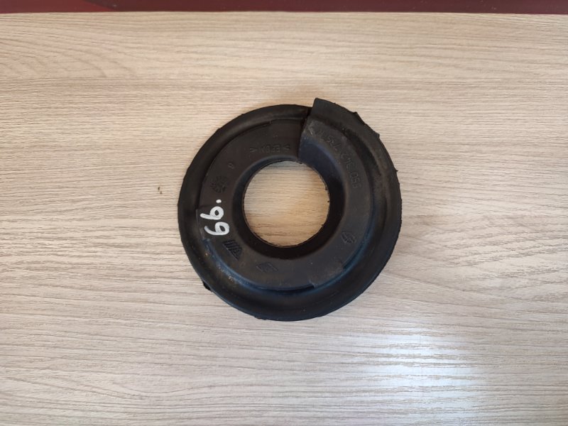 Верхняя опора    пружины