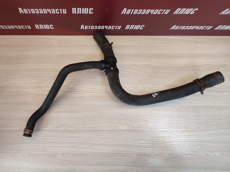 Патрубок радиатора нижний