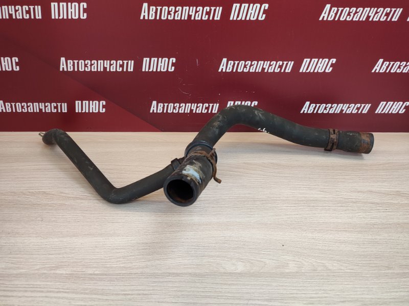 Патрубок радиатора нижний