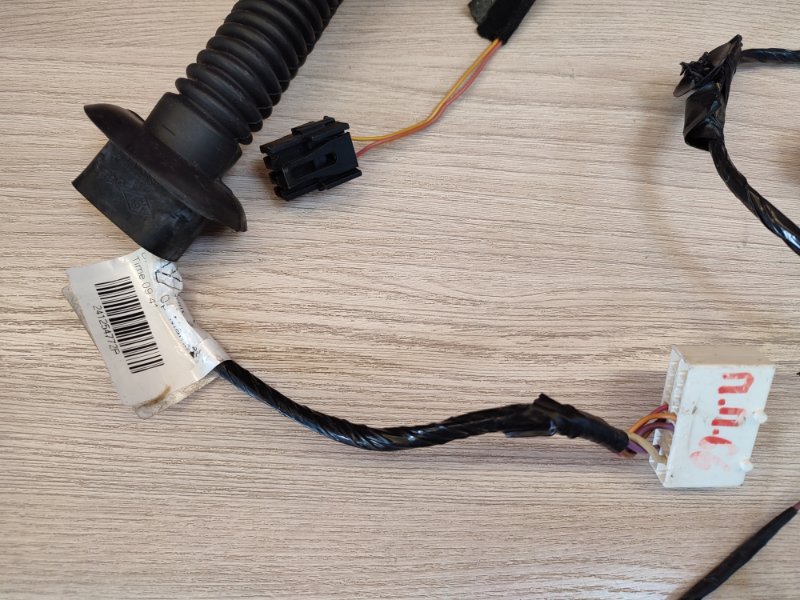 Проводка двери