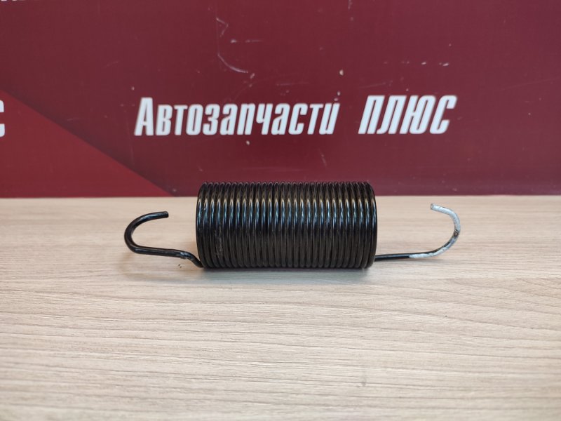 Пружина крышки багажника