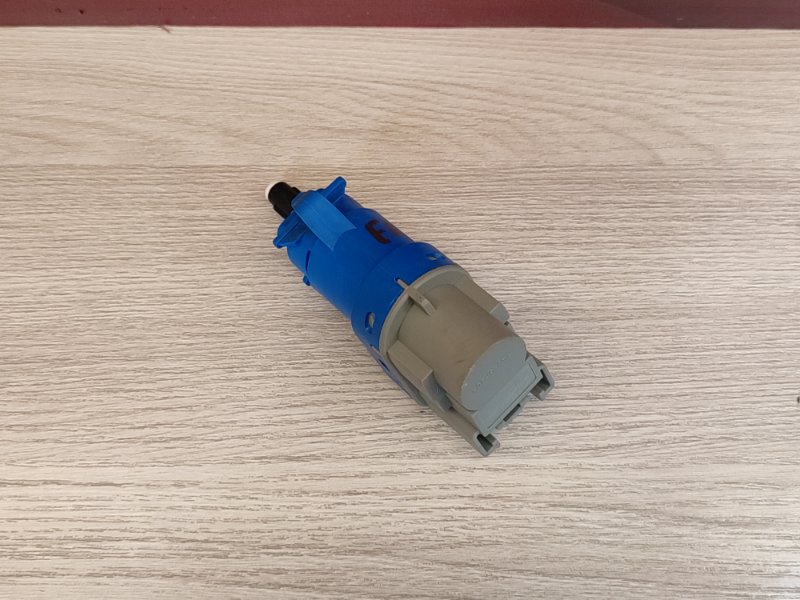 Датчик педали тормоза