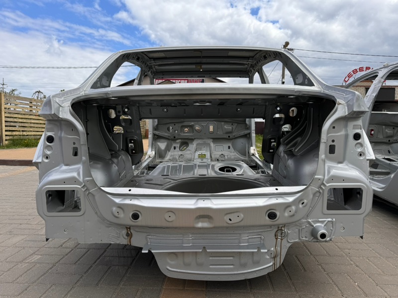 Задняя часть кузова