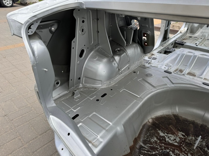 Задняя часть кузова