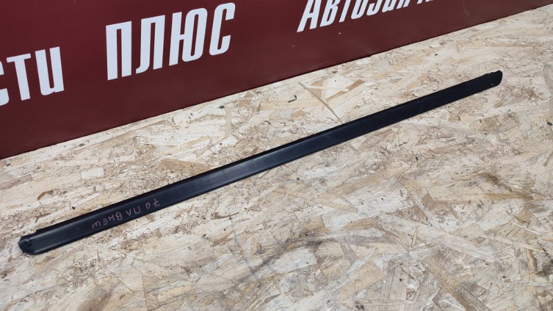 Уплотнитель стекла двери внешний