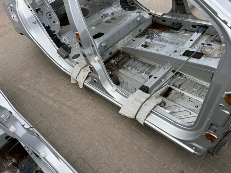 средняя стойка