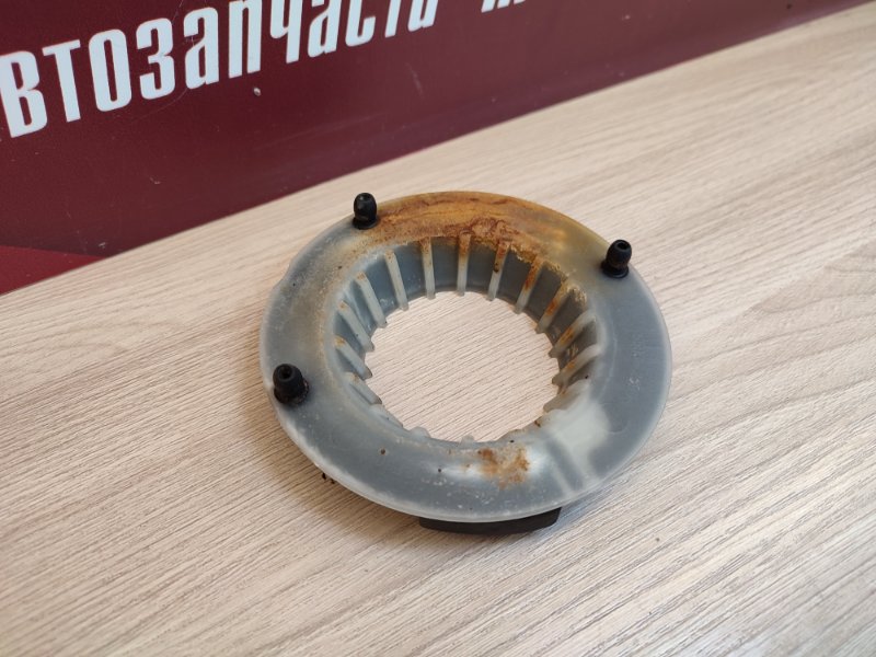 Опора пружины