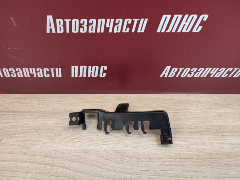 Кронштейн проводки