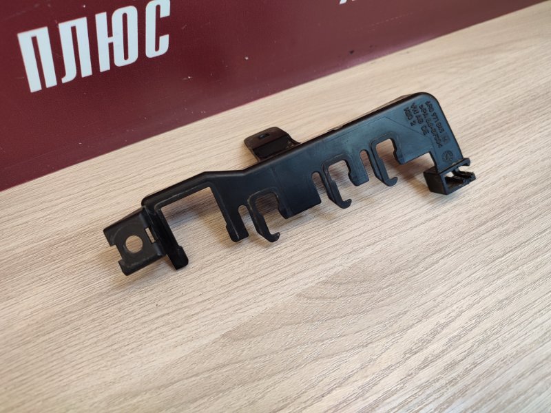 Кронштейн проводки