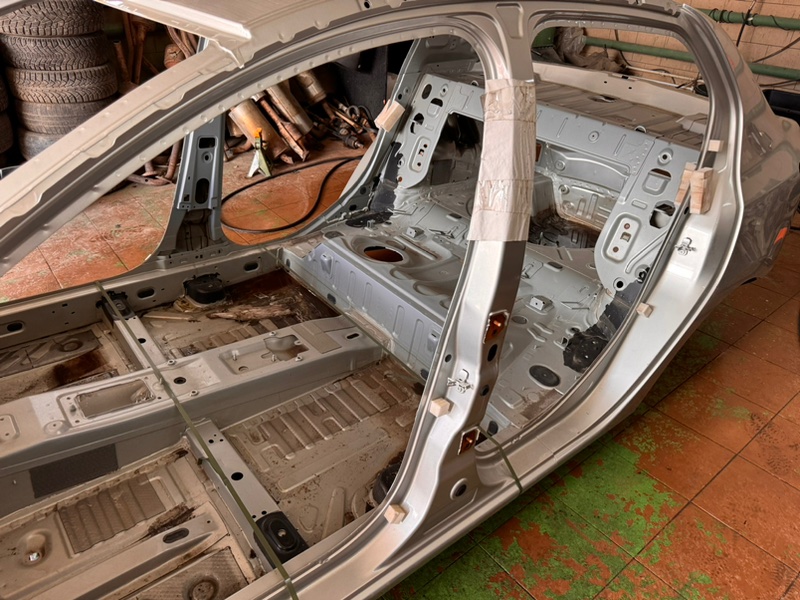 средняя стойка