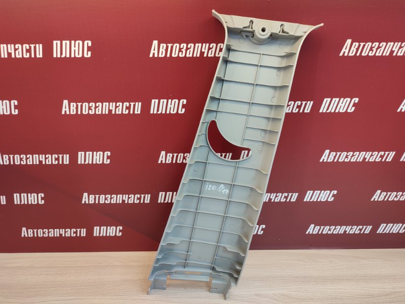 Обшивка средней стойки