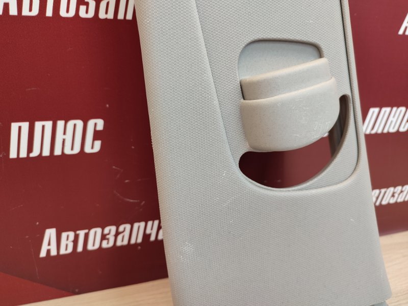 Обшивка средней стойки