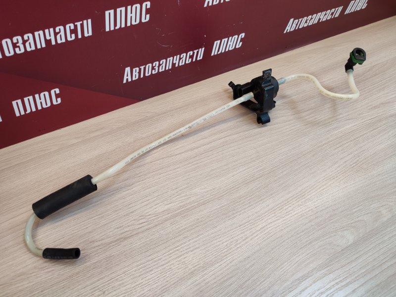 Клапан вентиляции топливного бака