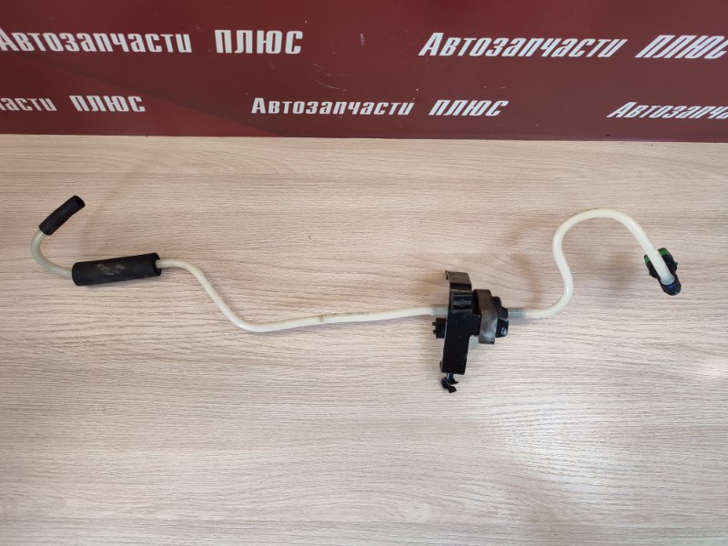 Клапан вентиляции топливного бака