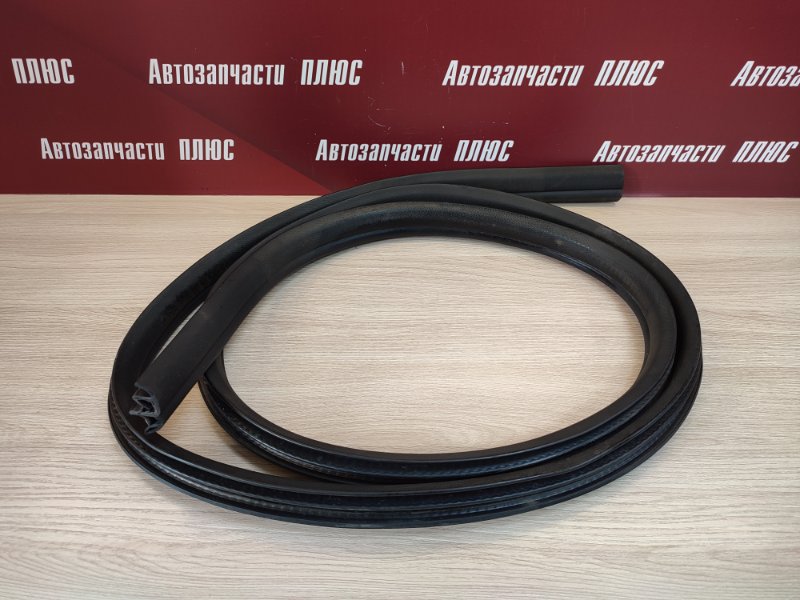 Уплотнитель двери