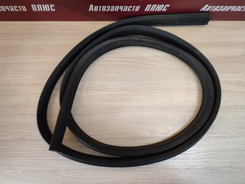 Уплотнитель двери