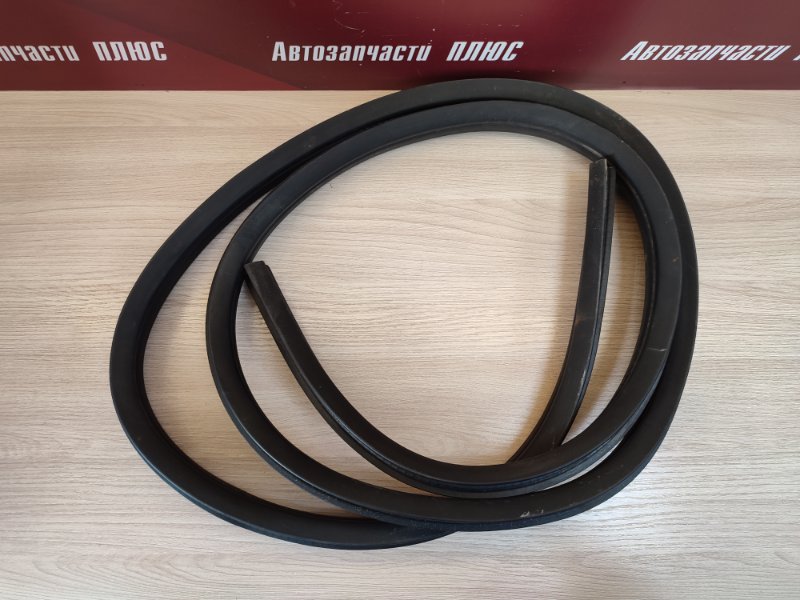 Уплотнитель двери