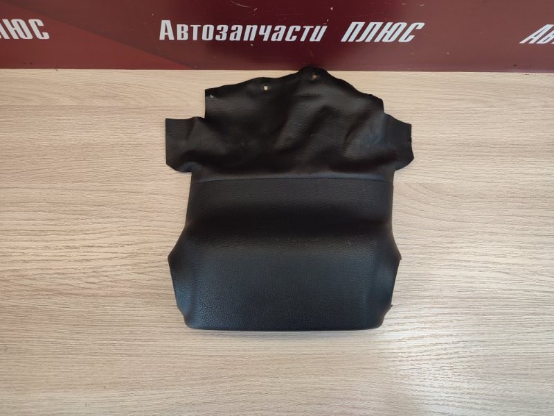 Кожух рулевой колонки