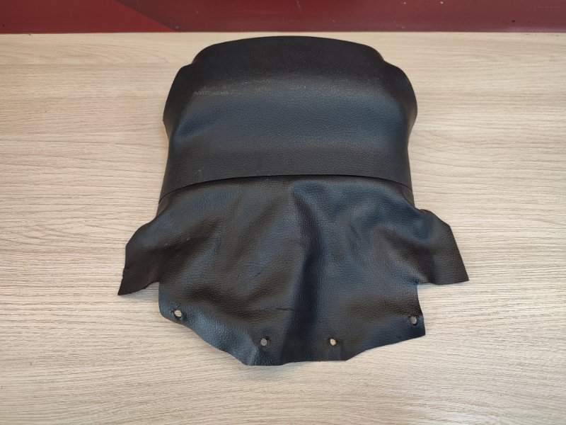 Кожух рулевой колонки