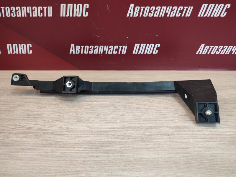 Направляющая стекла     двери