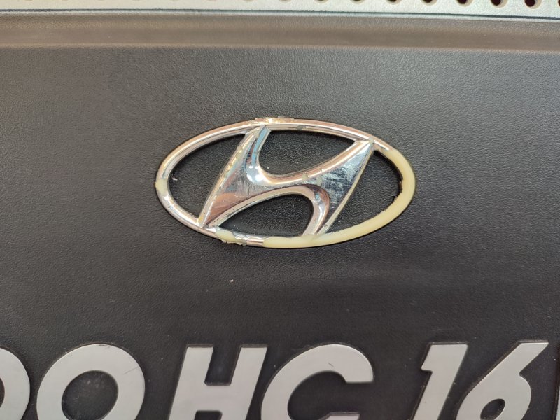 Декоративная крышка двигателя