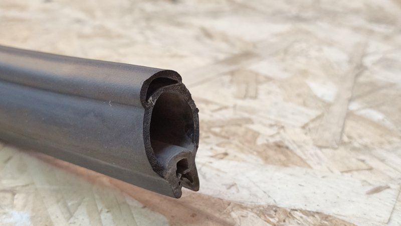 Уплотнитель жабо