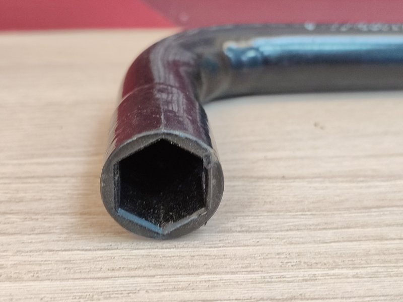 Ключ балонный