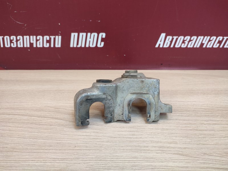 Кронштейн троса КПП