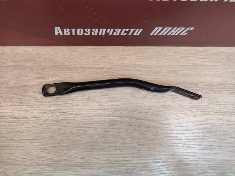 Кронштейн подрамника