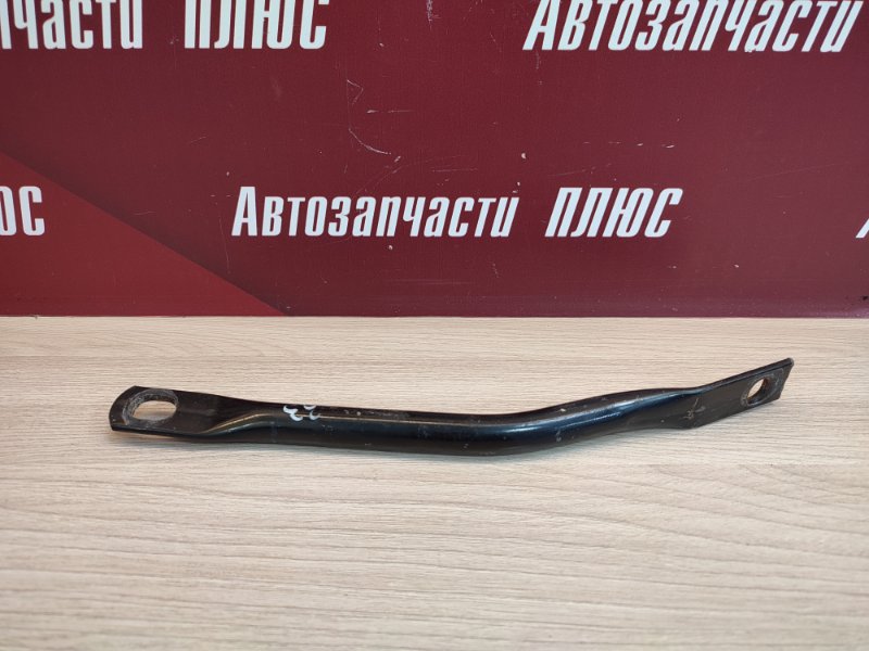 Кронштейн подрамника